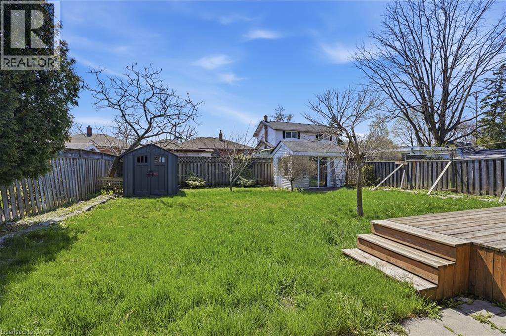 70 Sandalwood Avenue, Hamilton, Ontario  L8T 2E3 - Photo 13 - 40825391