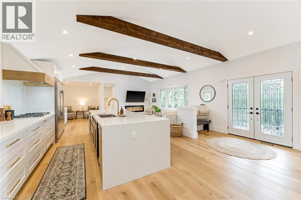 12295 Sixth Line Nassagaweya Line, Milton, Ontario  L7J 2L7 - Photo 2 - 40825276