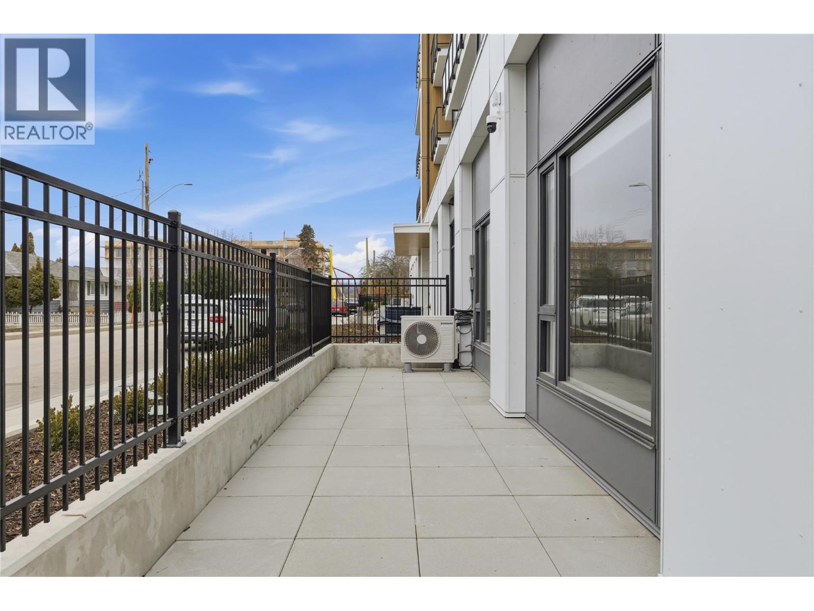 1390 Pridham Avenue Unit# Th4 Lot# 3, Kelowna, British Columbia  V1Y 0P7 - Photo 4 - 10385141