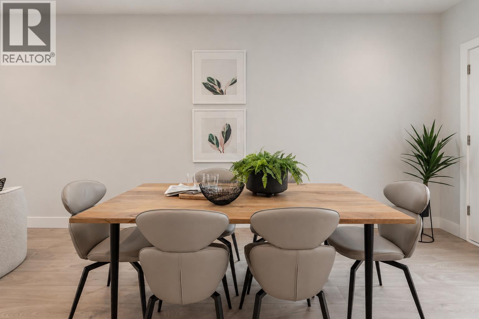 2316 Brock Street, Vancouver, British Columbia  V5N 2Z7 - Photo 8 - R3117043