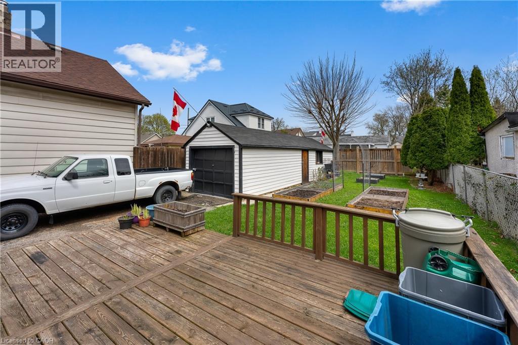 62 Rolls Avenue, St. Catharines, Ontario  L2N 1W1 - Photo 24 - 40822478