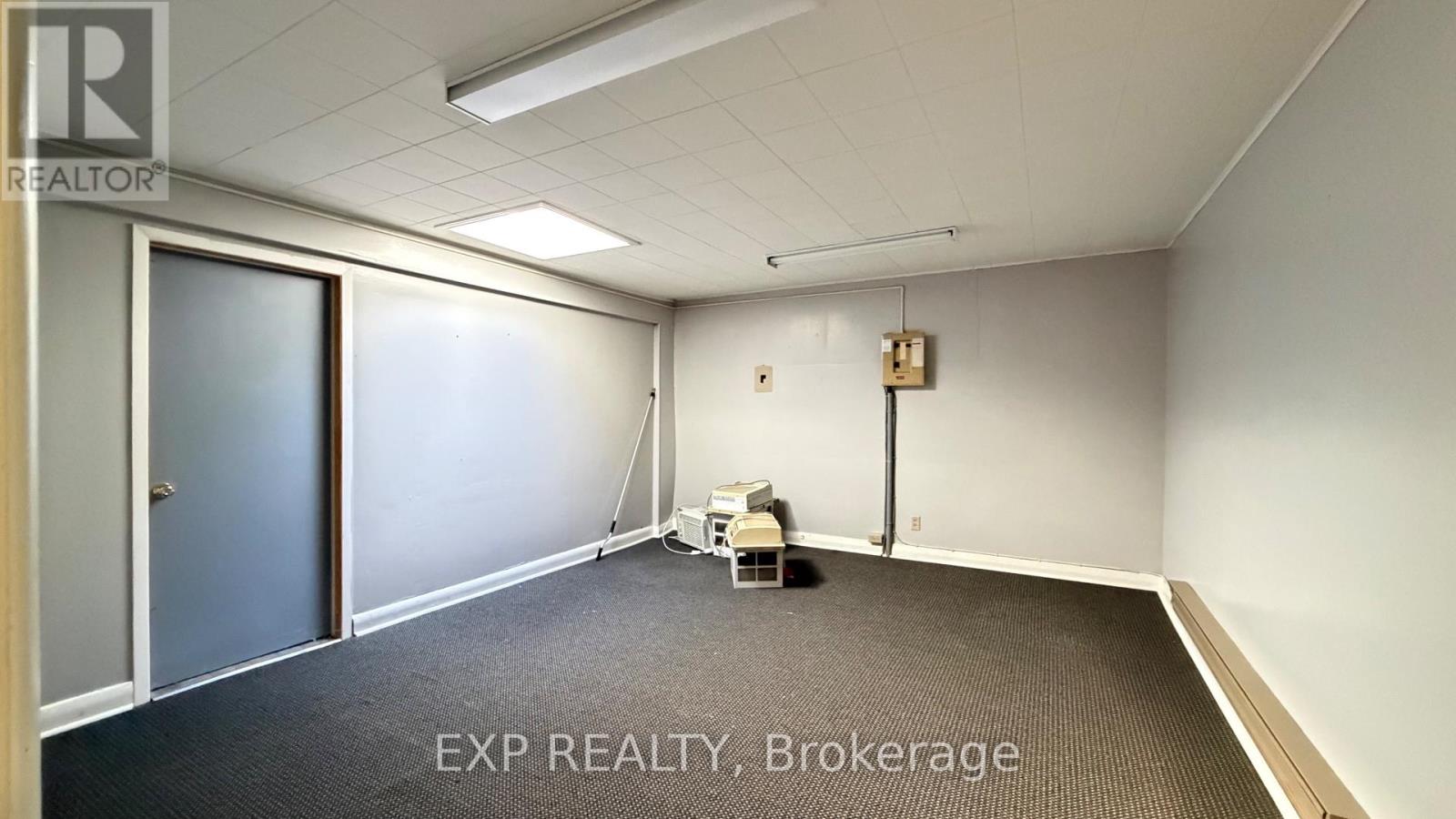 Unit 6 - 74 Dundas Street W, Quinte West, Ontario  K8V 3P3 - Photo 3 - X13059452