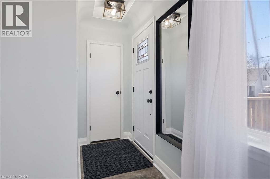 123 Fifth Avenue, Kitchener, Ontario  N2C 1P5 - Photo 7 - 40824682