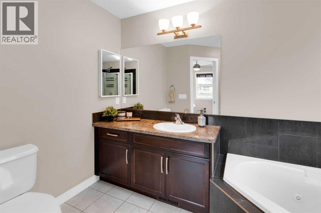 1039 Kings Heights Road SE, Airdrie, Alberta  T4A 0M5 - Photo 18 - A2304190