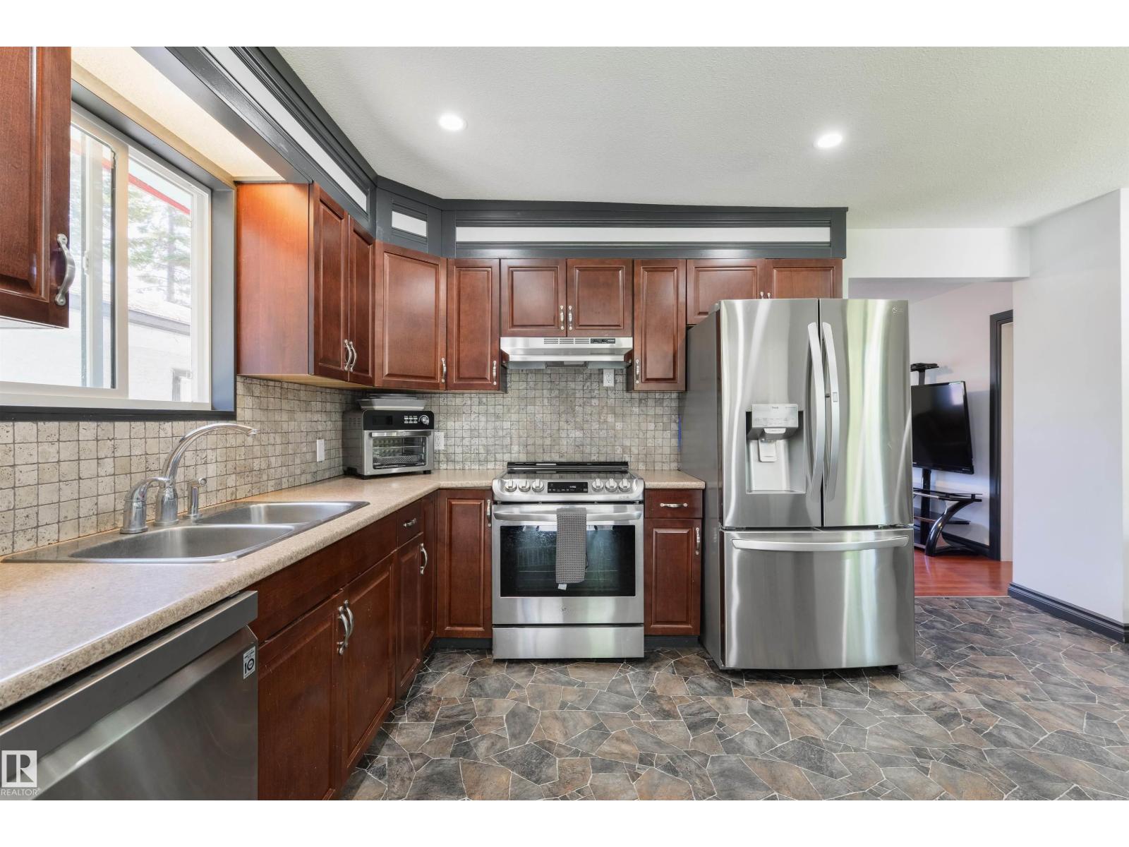 6130 Hghway 16, Rural Parkland County, Alberta  T0E 0W0 - Photo 7 - E4484672