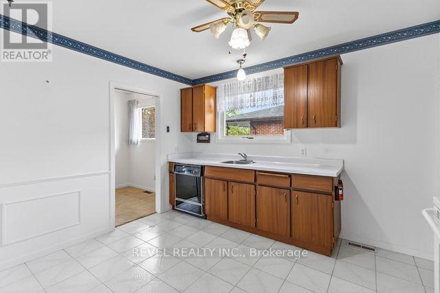 14 Masefield Crescent, London East, Ontario  N5V 1N1 - Photo 12 - X13059394