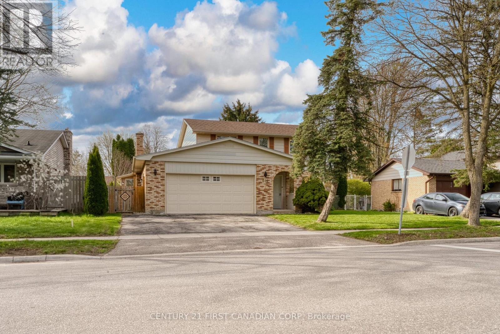 814 GRENFELL DRIVE, London North, Ontario
