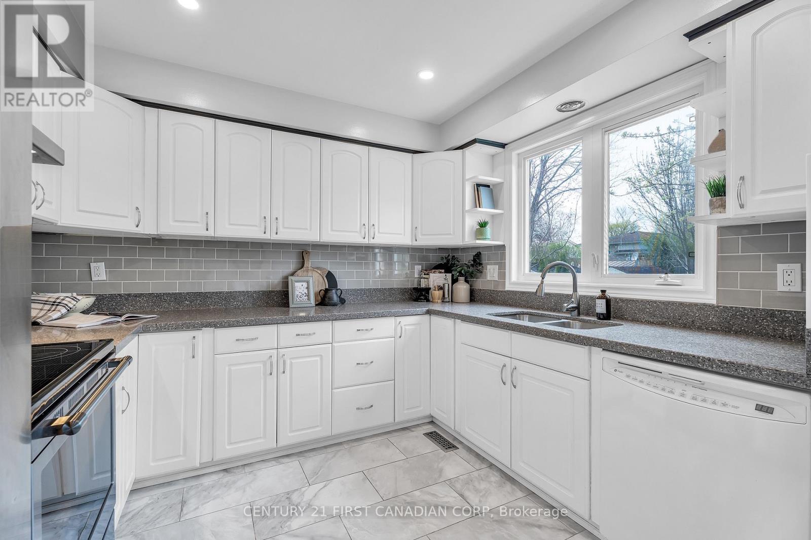 814 Grenfell Drive, London North, Ontario  N5X 2C8 - Photo 17 - X13059404