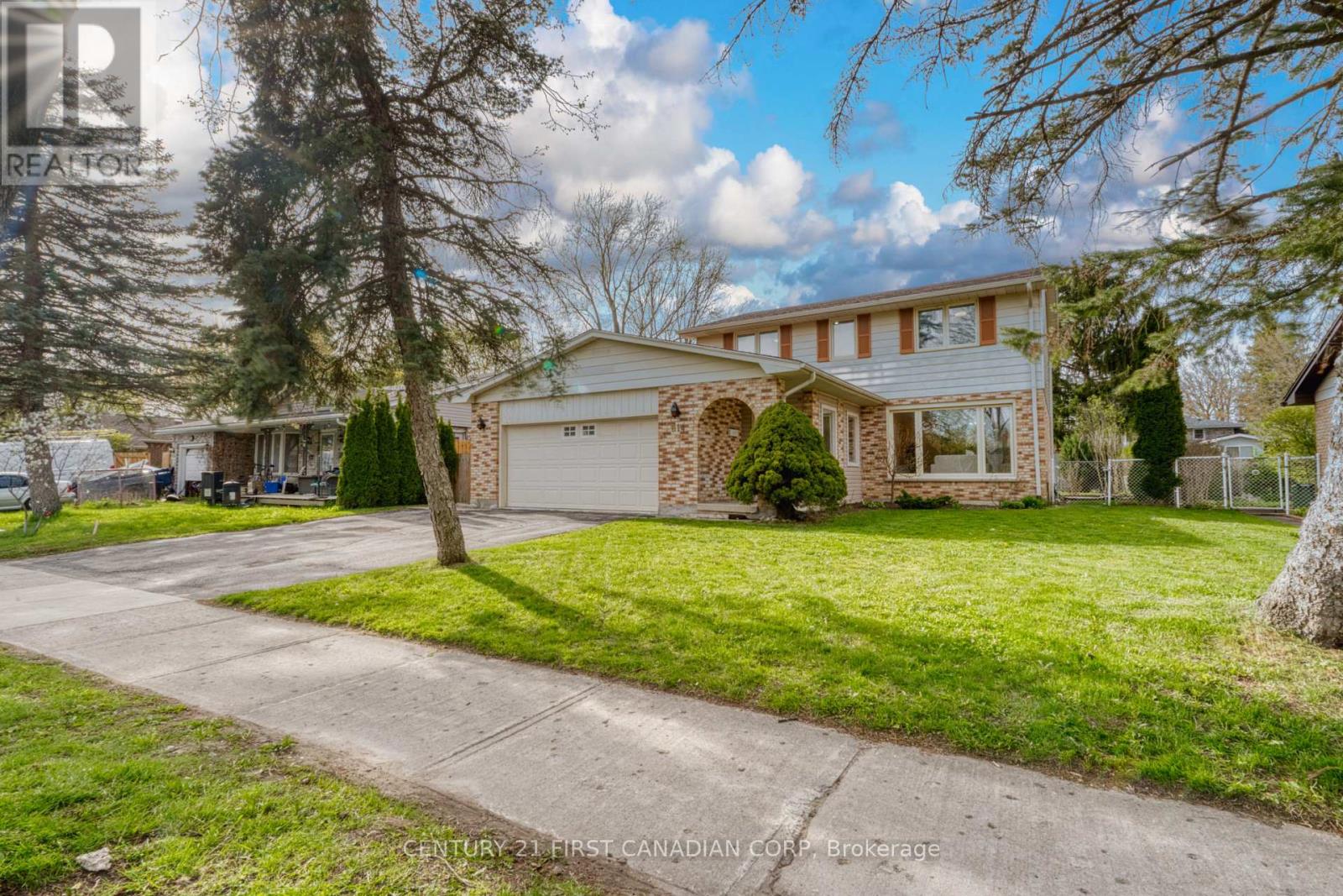 814 Grenfell Drive, London North, Ontario  N5X 2C8 - Photo 3 - X13059404