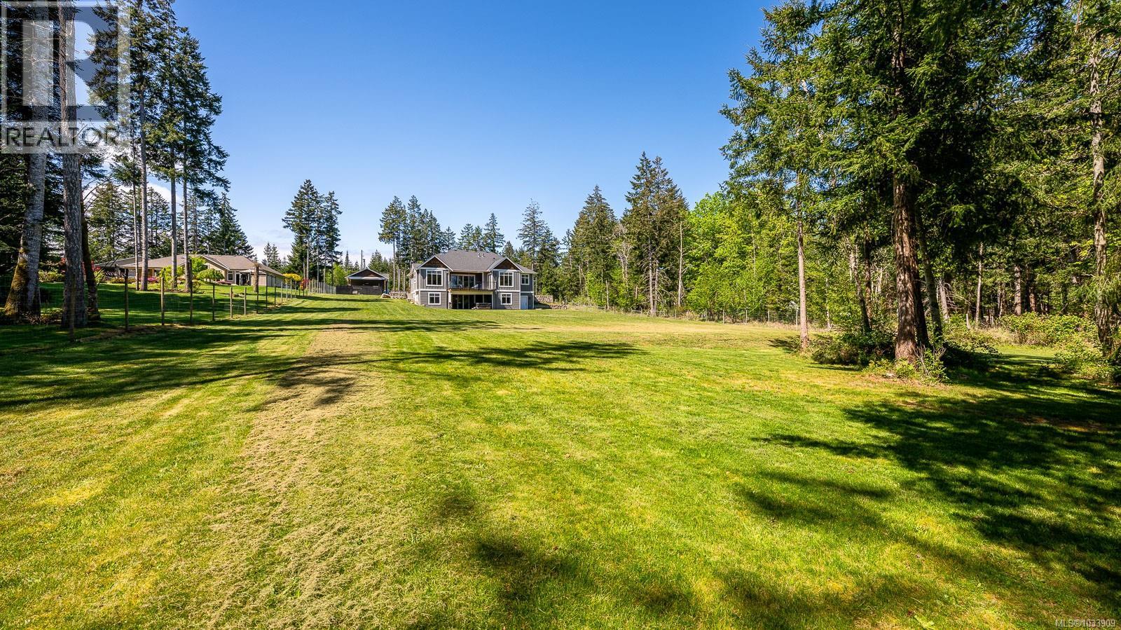 2294/2290 Waveland Rd, Courtenay, British Columbia  V9J 1X8 - Photo 19 - 1033909