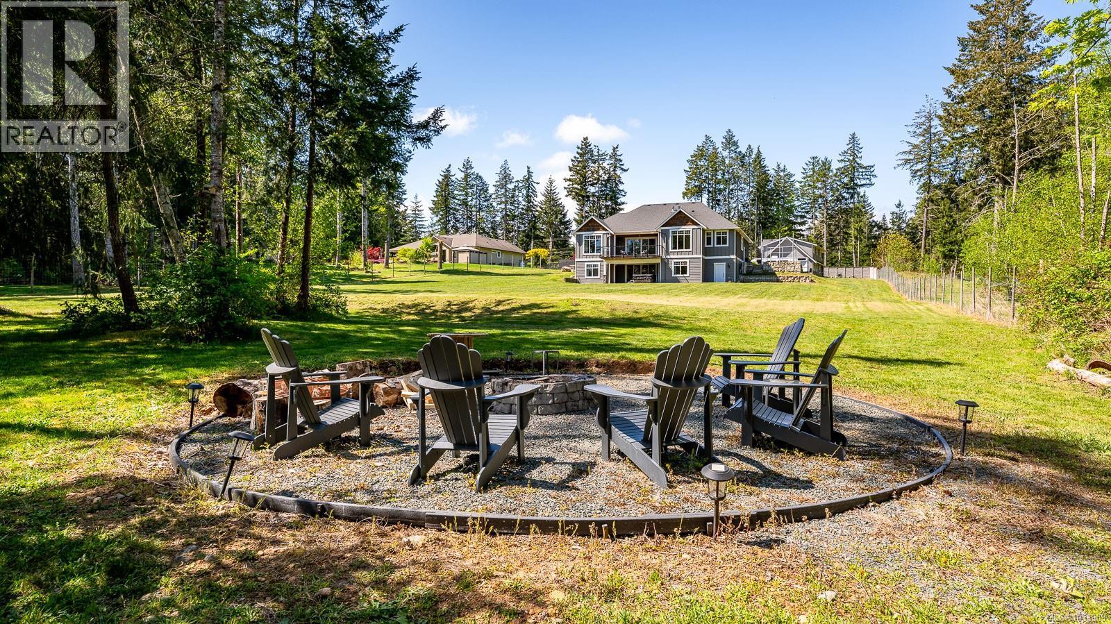 2294/2290 Waveland Rd, Courtenay, British Columbia  V9J 1X8 - Photo 20 - 1033909