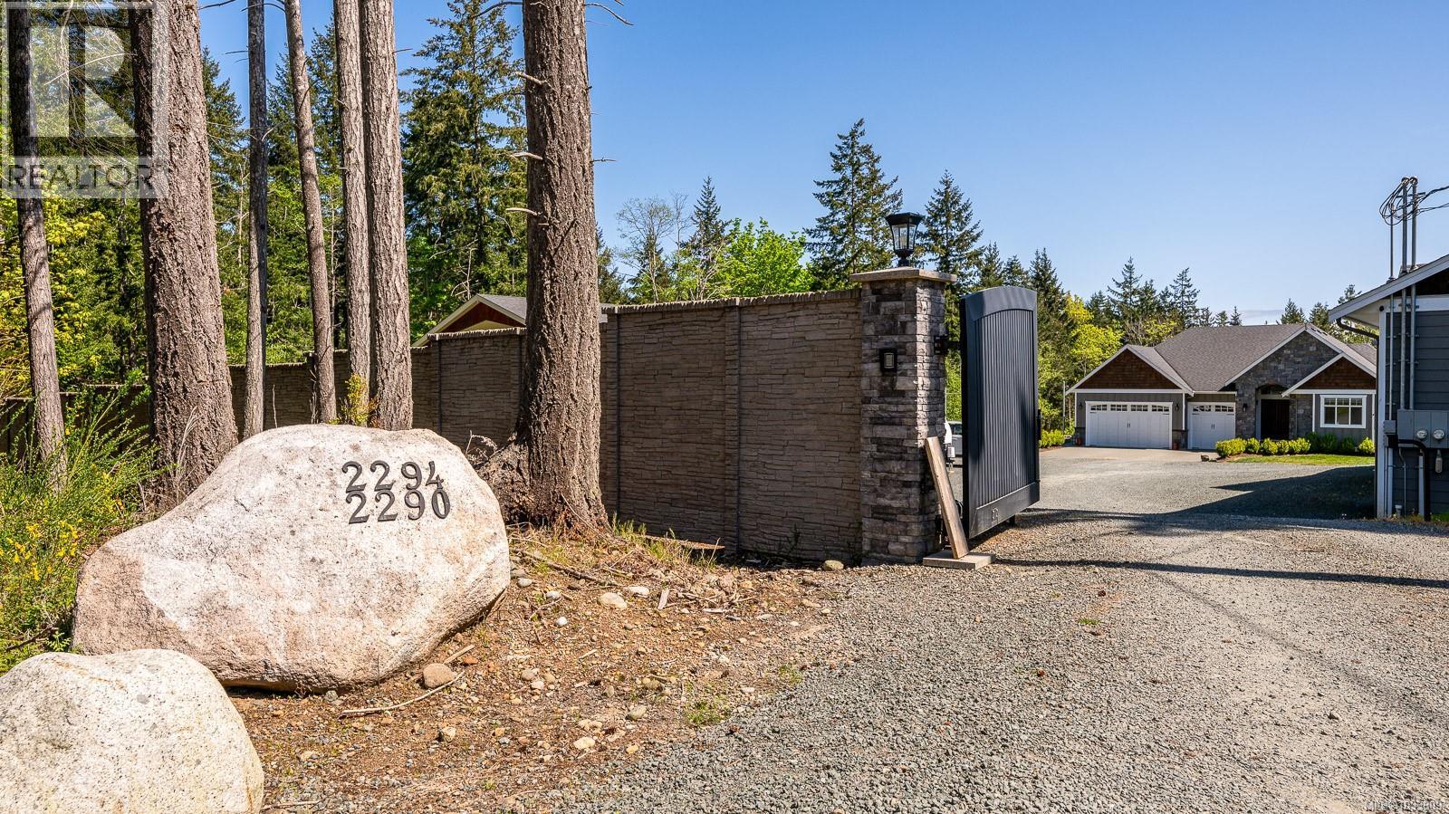 2294/2290 Waveland Rd, Courtenay, British Columbia  V9J 1X8 - Photo 4 - 1033909