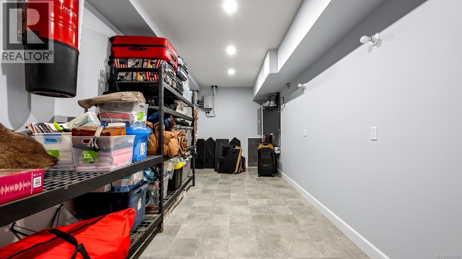 2294/2290 Waveland Rd, Courtenay, British Columbia  V9J 1X8 - Photo 48 - 1033909