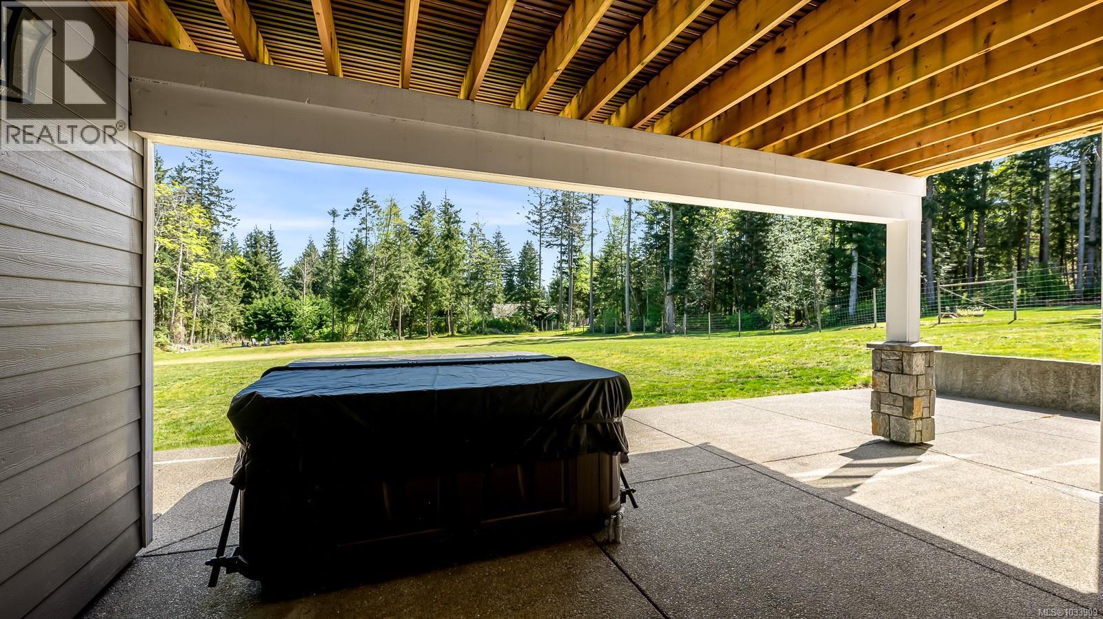 2294/2290 Waveland Rd, Courtenay, British Columbia  V9J 1X8 - Photo 51 - 1033909