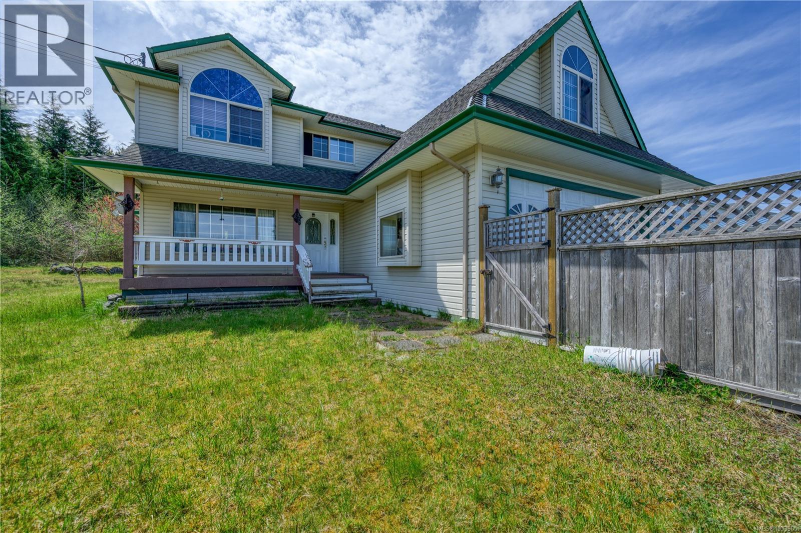 5000 Beaver Harbour Rd, Port Hardy, British Columbia  V0N 2R0 - Photo 2 - 1033905