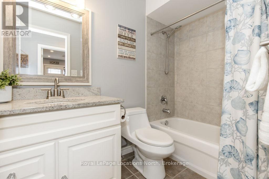 1094 River Road W, Wasaga Beach, Ontario  L9Z 2W7 - Photo 23 - S12866208