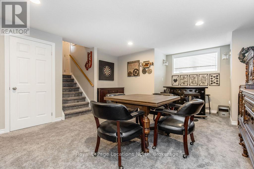 1094 River Road W, Wasaga Beach, Ontario  L9Z 2W7 - Photo 31 - S12866208