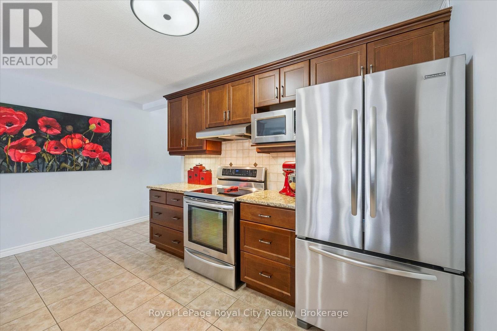 108 Mussen Street, Guelph, Ontario  N1E 0K2 - Photo 11 - X12862412