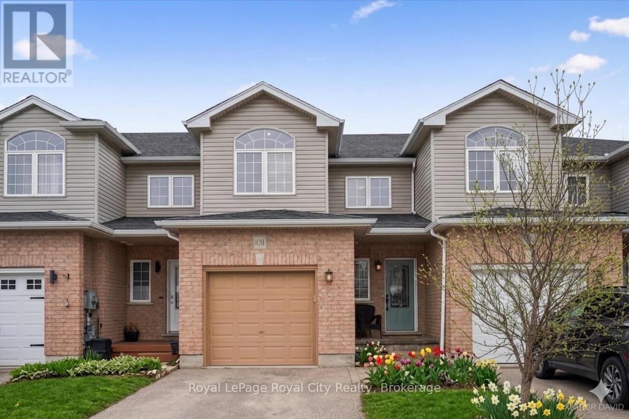 108 Mussen Street, Guelph, Ontario  N1E 0K2 - Photo 3 - X12862412