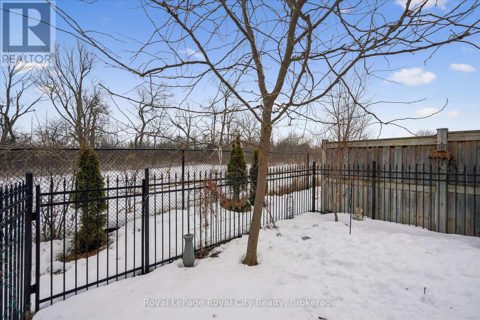 108 Mussen Street, Guelph, Ontario  N1E 0K2 - Photo 41 - X12862412