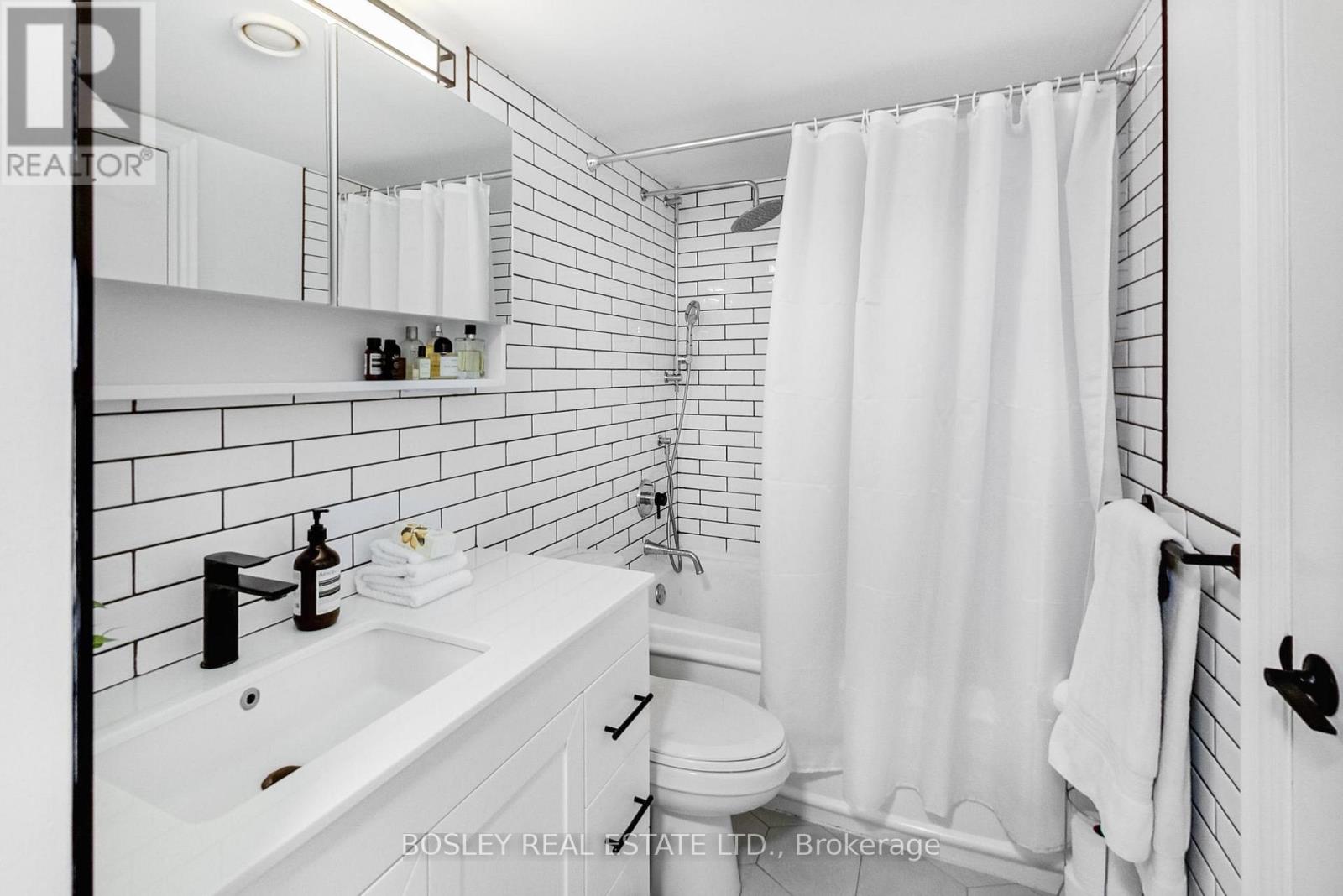 215 - 119 Merton Street, Toronto, Ontario  M4S 3G5 - Photo 26 - C12793468