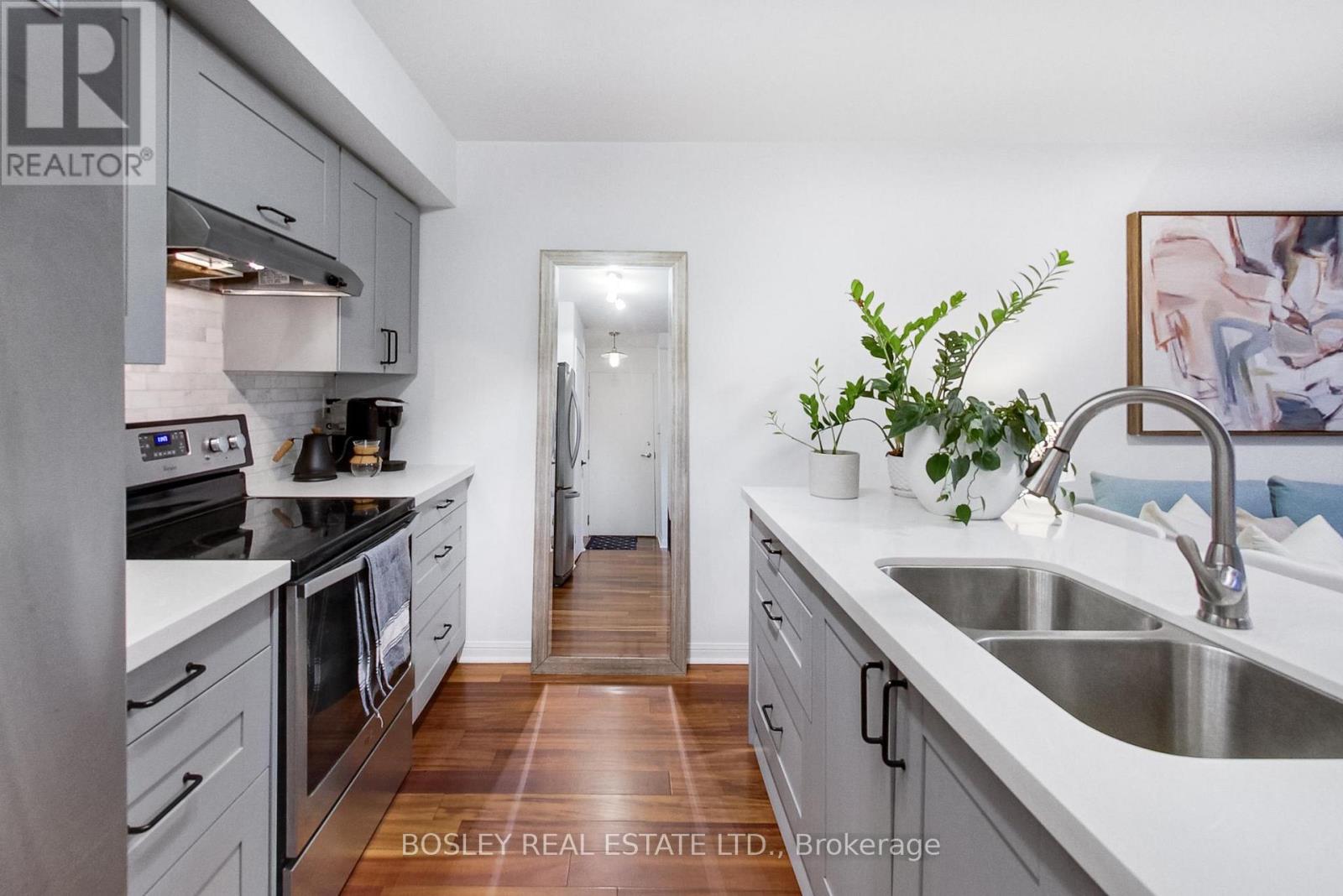 215 - 119 Merton Street, Toronto, Ontario  M4S 3G5 - Photo 6 - C12793468