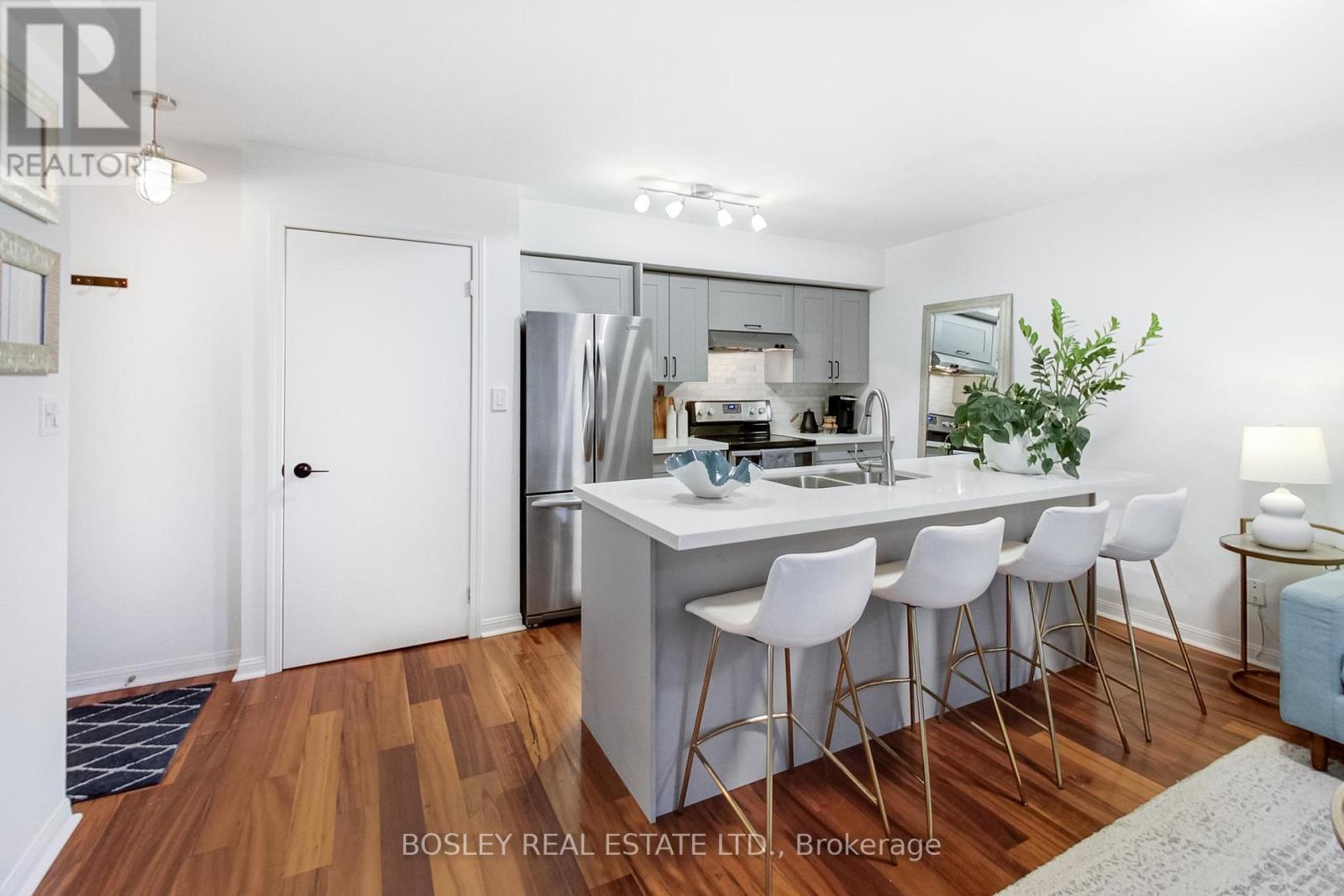 215 - 119 Merton Street, Toronto, Ontario  M4S 3G5 - Photo 8 - C12793468