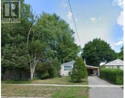 110 DARLINGSIDE DRIVE, Toronto, Ontario