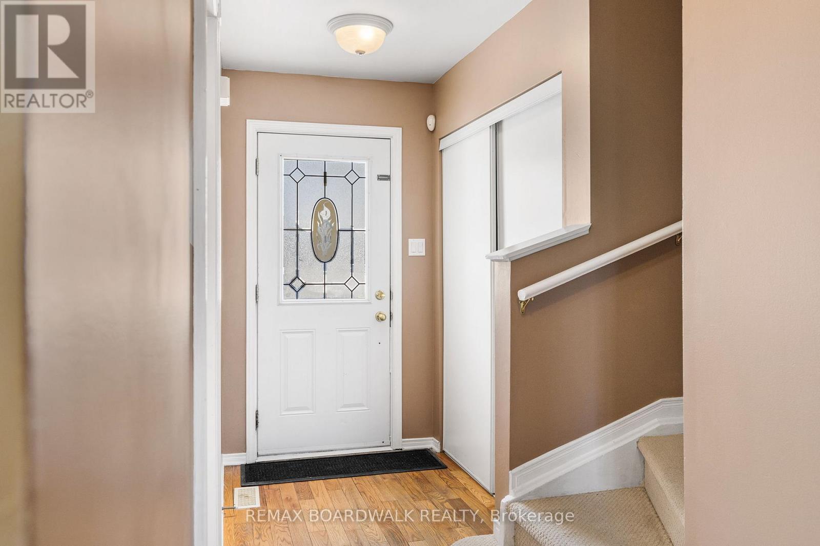 45 Johnston Street, Carleton Place, Ontario  K7C 4R7 - Photo 4 - X12807230