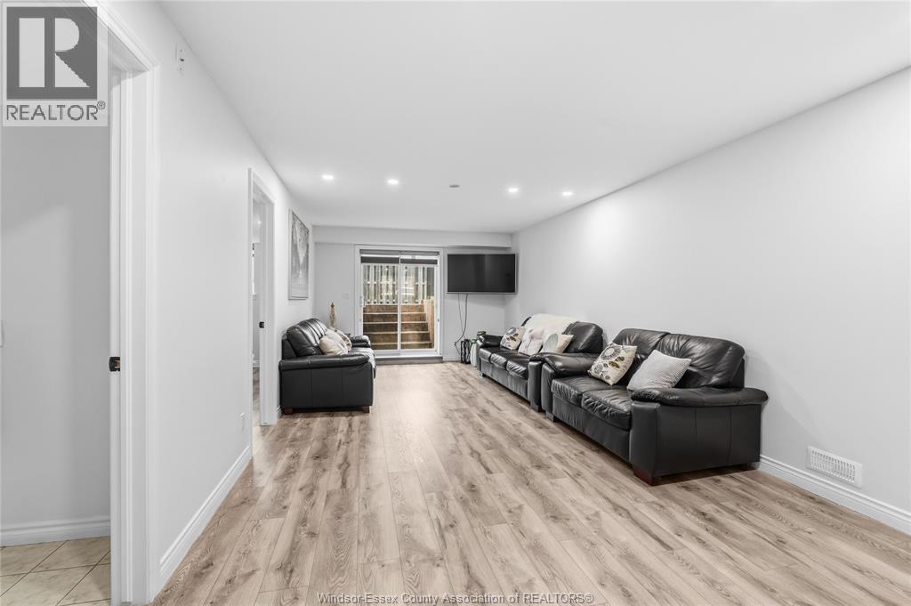 1022 Lexington Circle, Windsor, Ontario  N8S 4T3 - Photo 20 - 26009487