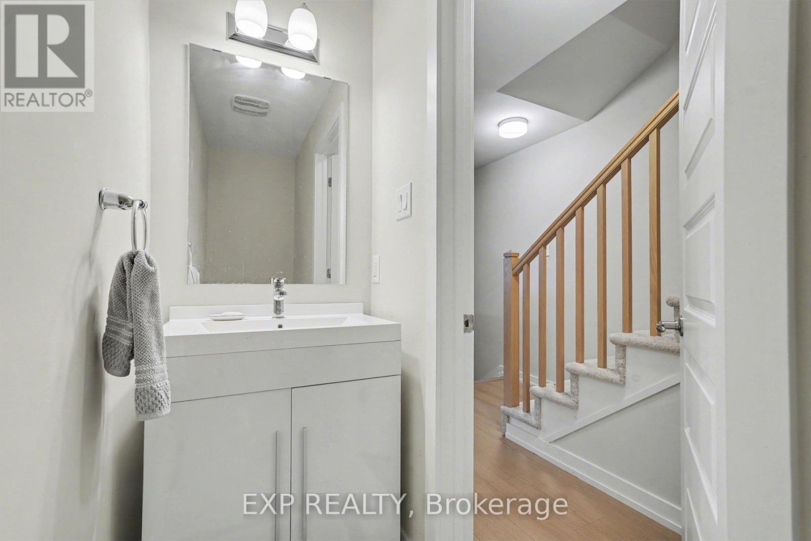 249 David Lewis Private, Ottawa, Ontario  K4A 1C4 - Photo 13 - X12955936