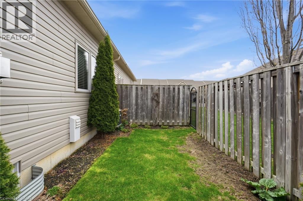 3 Ecker Lane, Binbrook, Ontario  L0R 1C0 - Photo 44 - 40825147