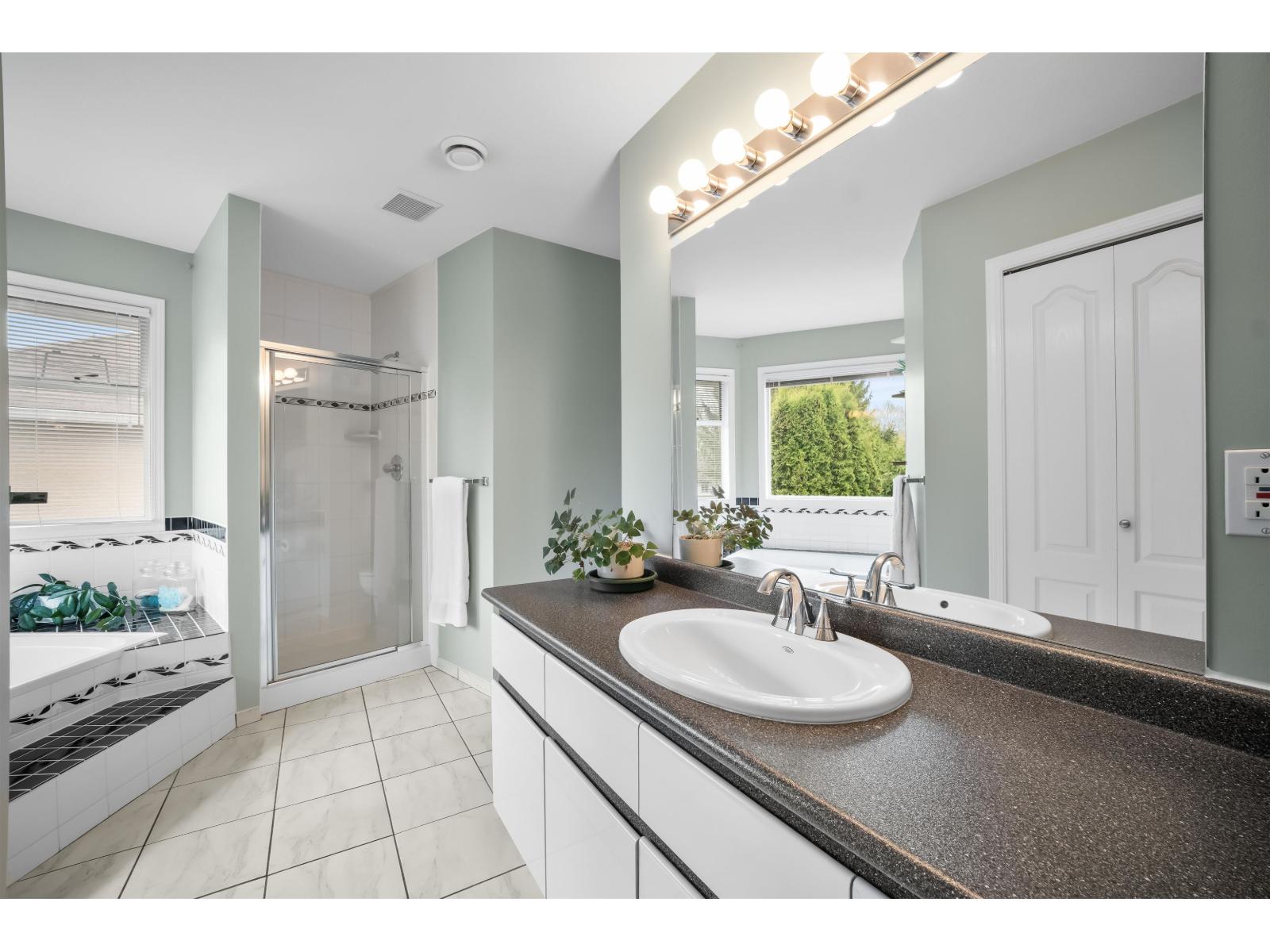 14076 86a Avenue, Surrey, British Columbia  V3W 0V9 - Photo 26 - R3116047