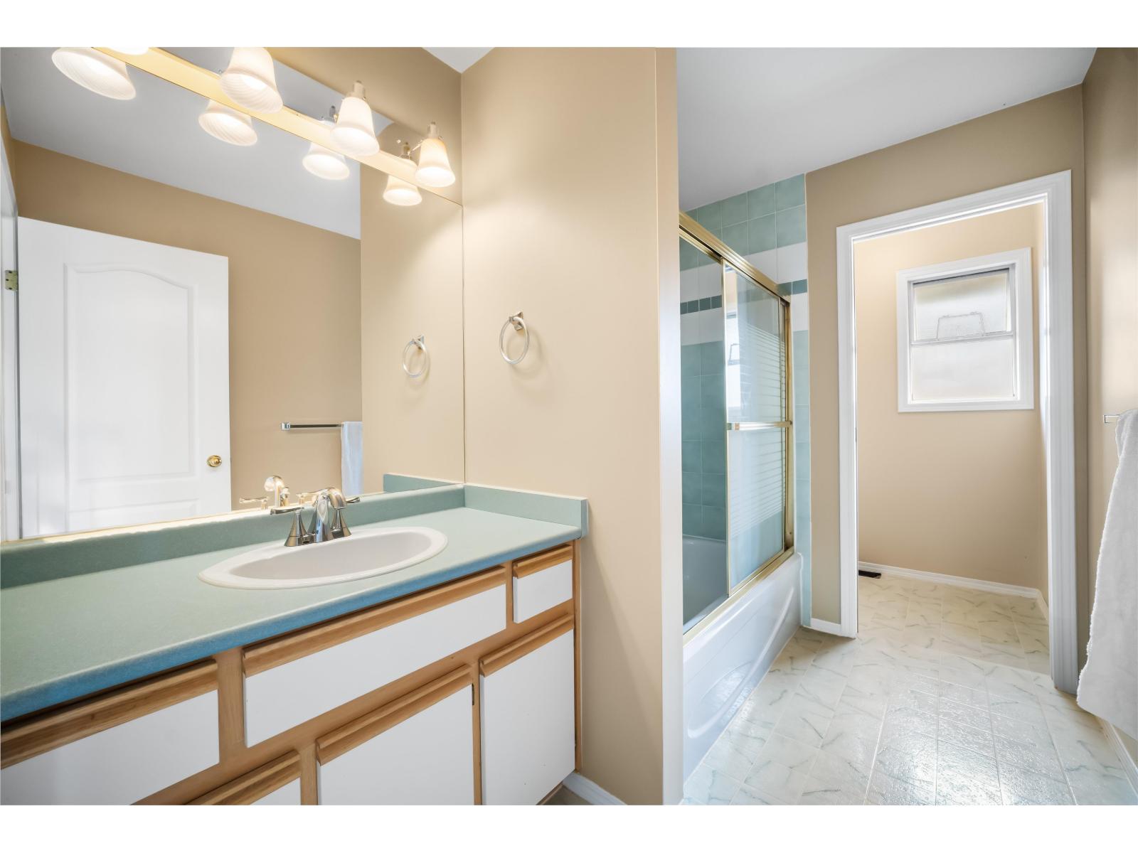 14076 86a Avenue, Surrey, British Columbia  V3W 0V9 - Photo 33 - R3116047