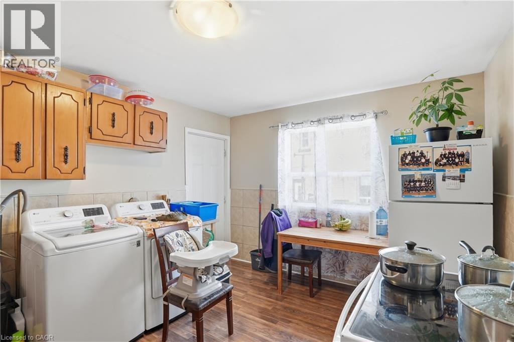 211 West Avenue N, Hamilton, Ontario  L8L 5C7 - Photo 8 - 40817174