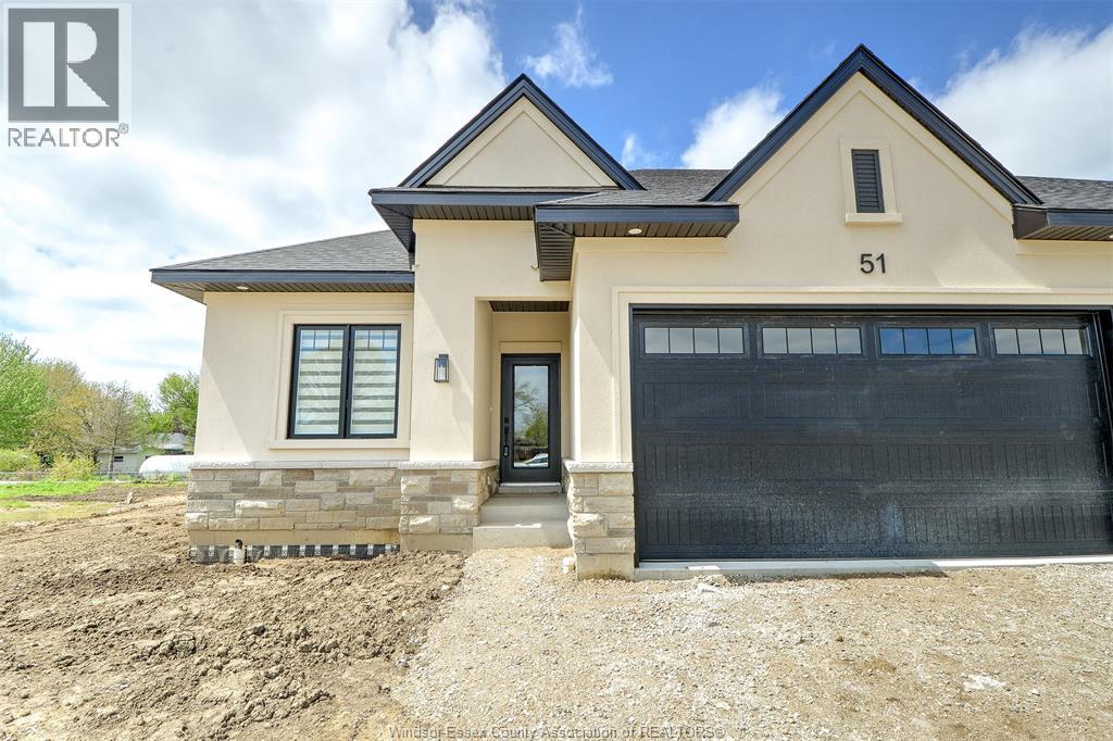 54 MULBERRY COURT, Amherstburg, Ontario