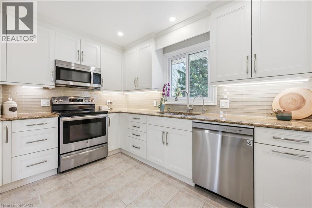 316 Dale Crescent, Waterloo, Ontario  N2J 3Y3 - Photo 3 - 40819264