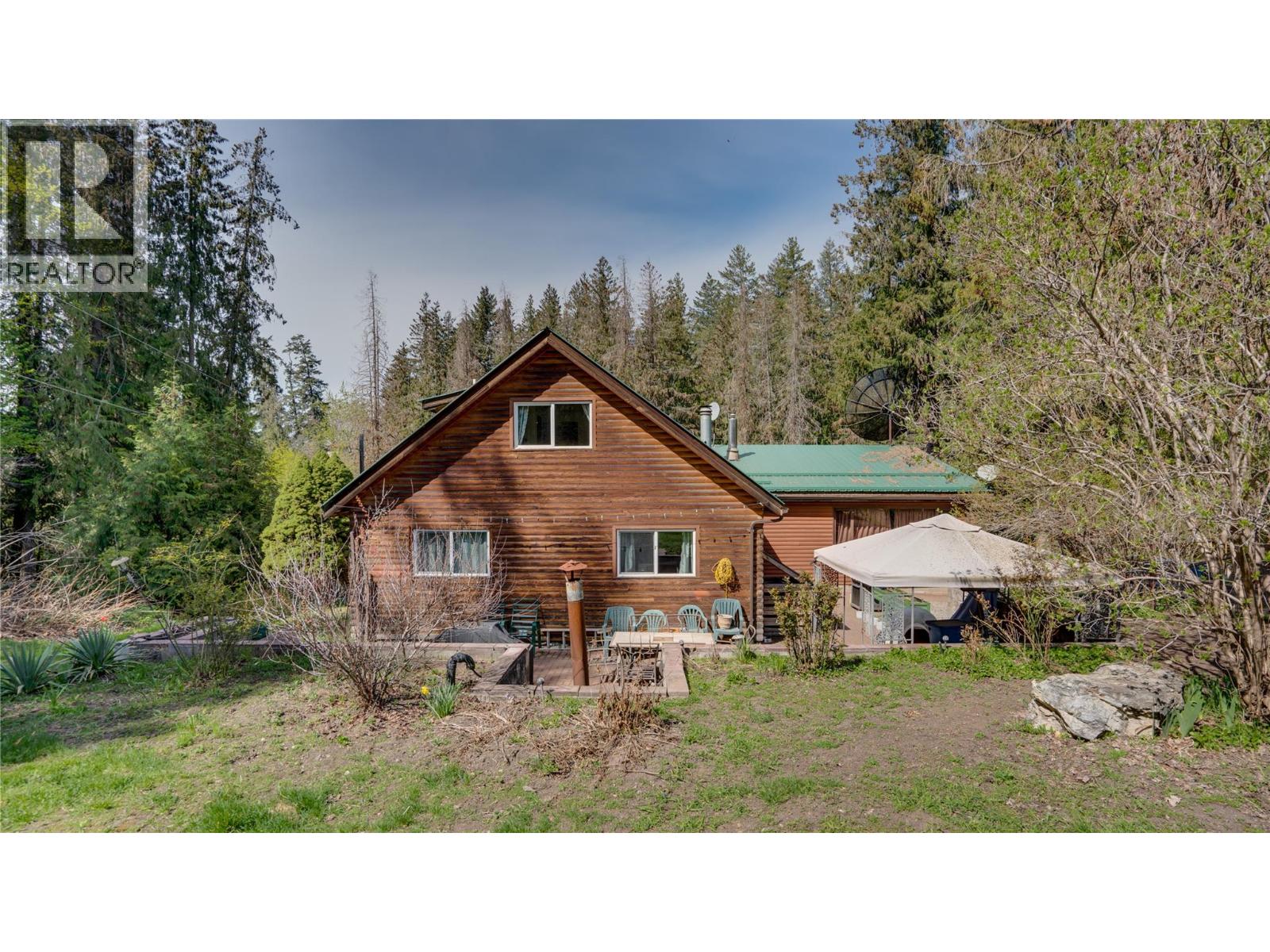 5677 Brentwood Road, Vernon, British Columbia  V1B 3K1 - Photo 32 - 10384654