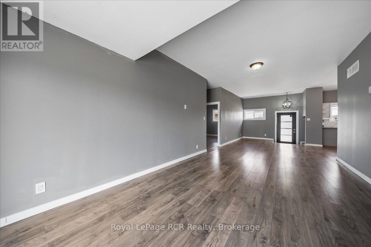 717906 6 Highway, Georgian Bluffs, Ontario  N4K 5N7 - Photo 13 - X13059244