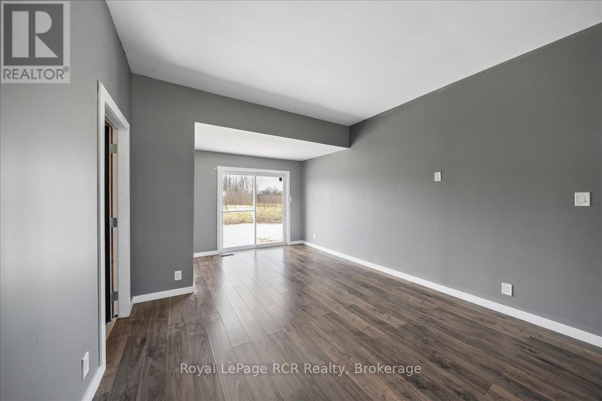 717906 6 Highway, Georgian Bluffs, Ontario  N4K 5N7 - Photo 15 - X13059244