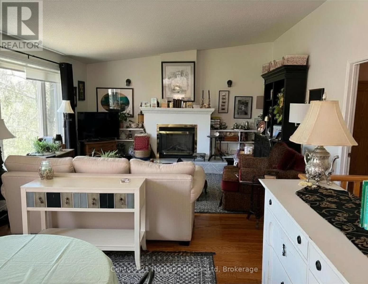 Upper - 123 Mill Street E, Centre Wellington, Ontario  N0B 1S0 - Photo 13 - X13059268