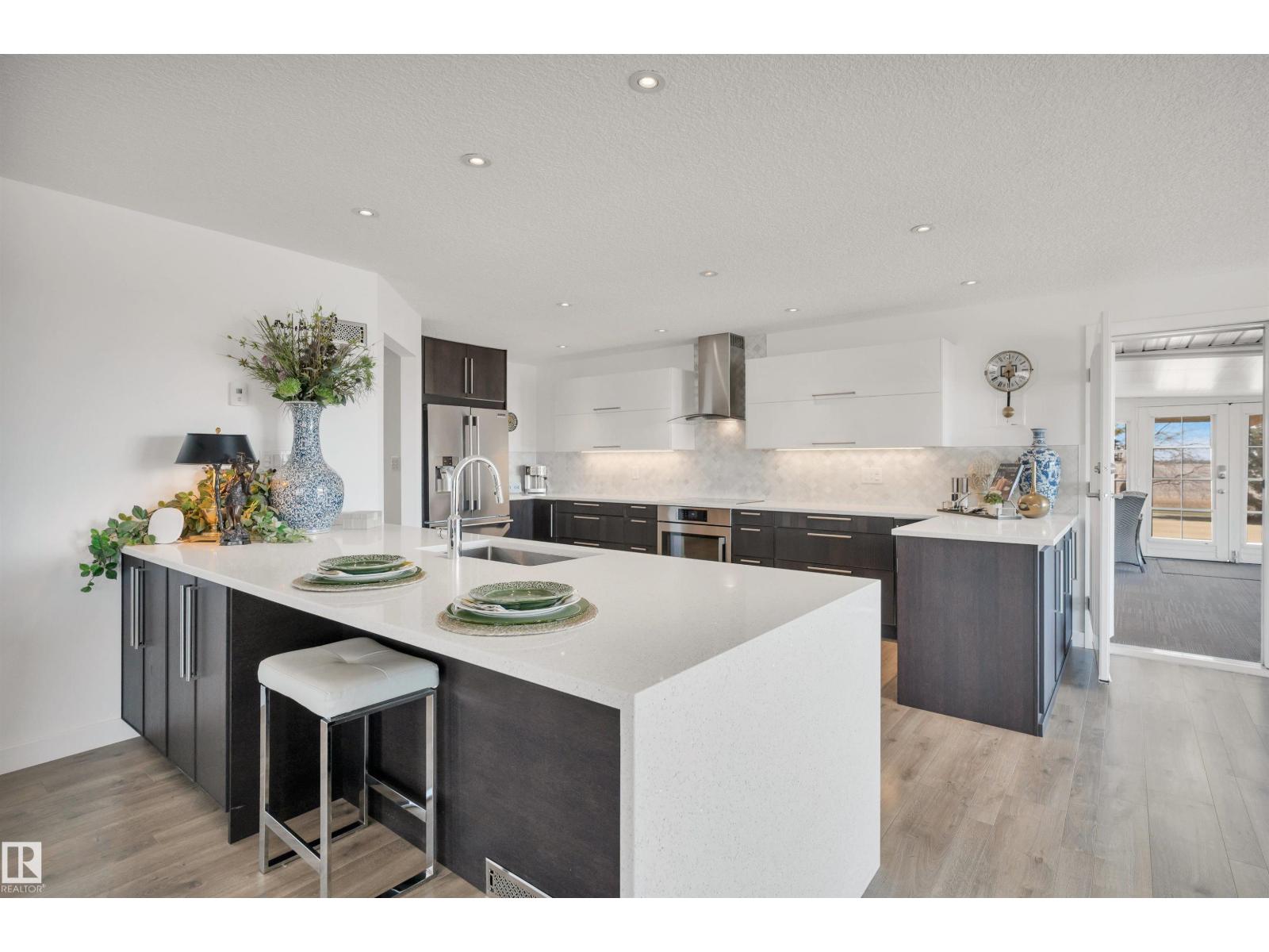 54522 Rge Road 255, Rural Sturgeon County, Alberta  T8T 0V1 - Photo 15 - E4484679