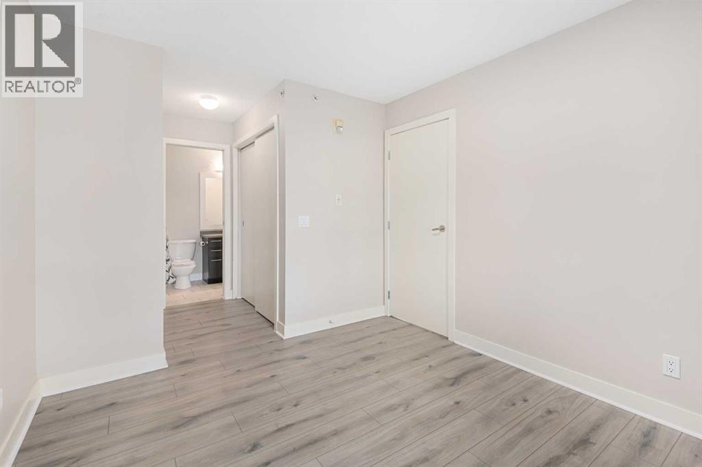 456, 35 Richard Court SW, Calgary, Alberta  T3E 7N9 - Photo 17 - A2278785