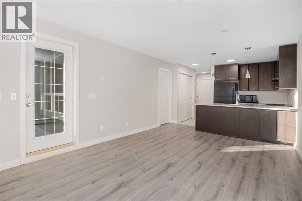 456, 35 Richard Court SW, Calgary, Alberta  T3E 7N9 - Photo 10 - A2278785