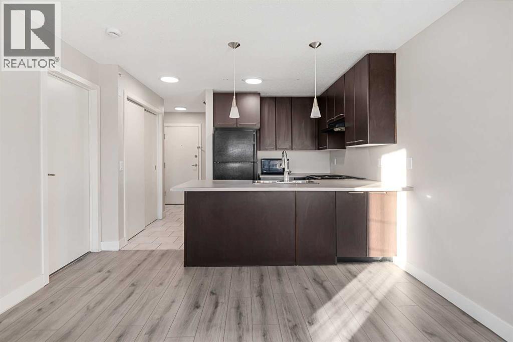 456, 35 Richard Court SW, Calgary, Alberta  T3E 7N9 - Photo 12 - A2278785