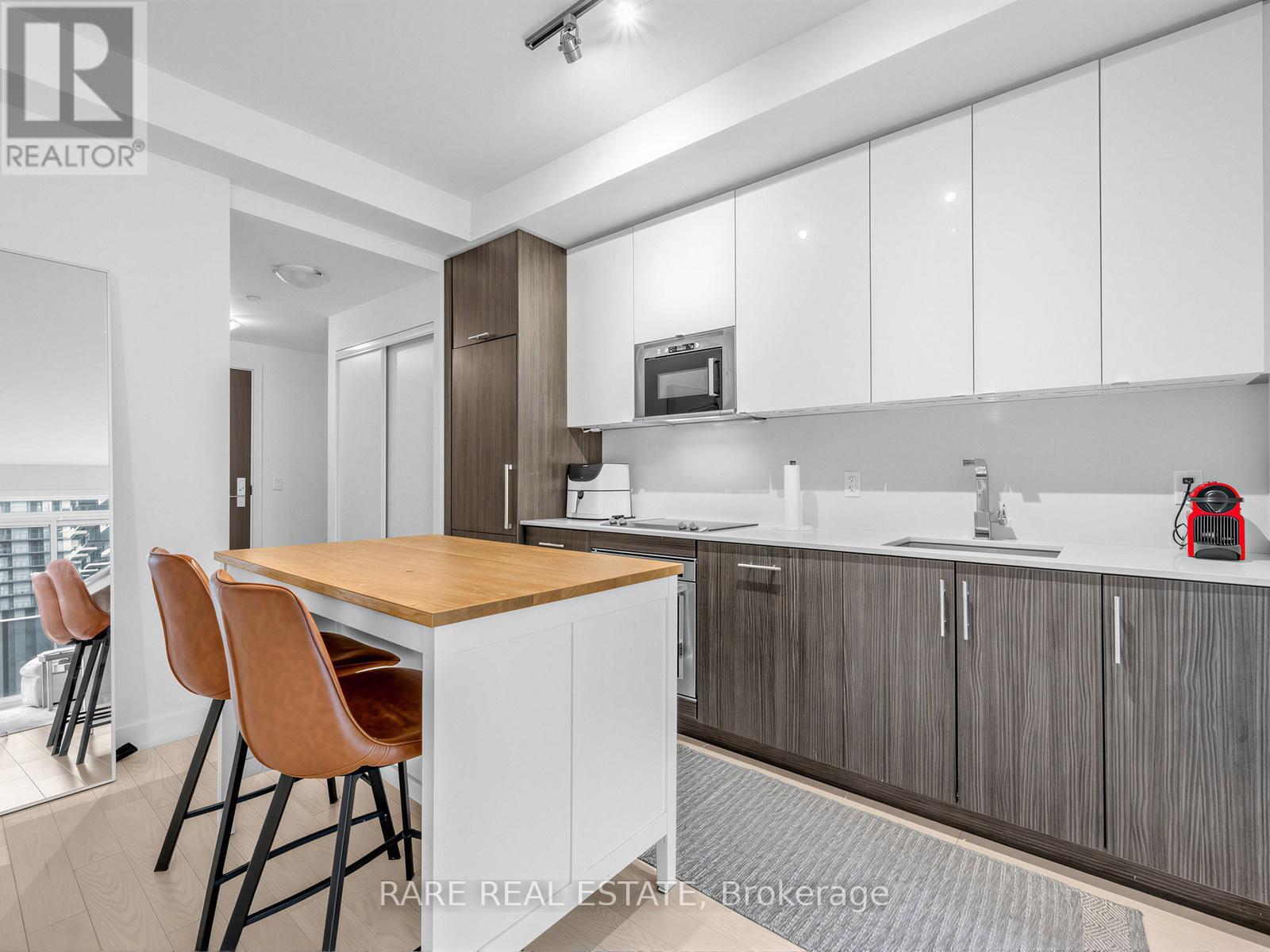 2517 - 330 Richmond Street W, Toronto, Ontario  M5V 1X2 - Photo 11 - C13059286