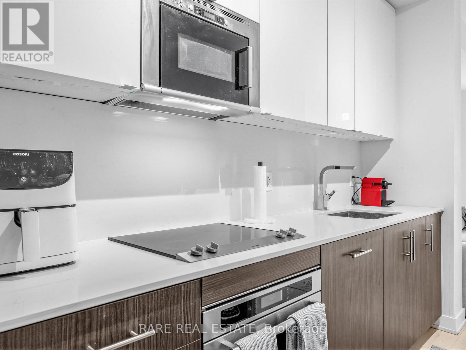 2517 - 330 Richmond Street W, Toronto, Ontario  M5V 1X2 - Photo 6 - C13059286