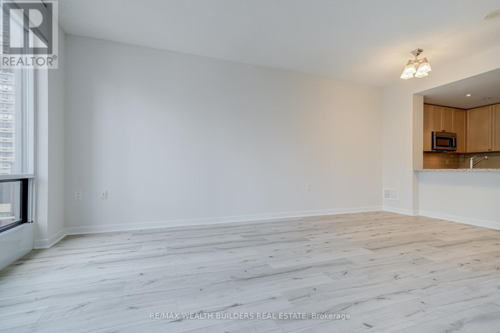 1912 - 85 Bloor Street E, Toronto, Ontario  M4W 3Y1 - Photo 10 - C13059350