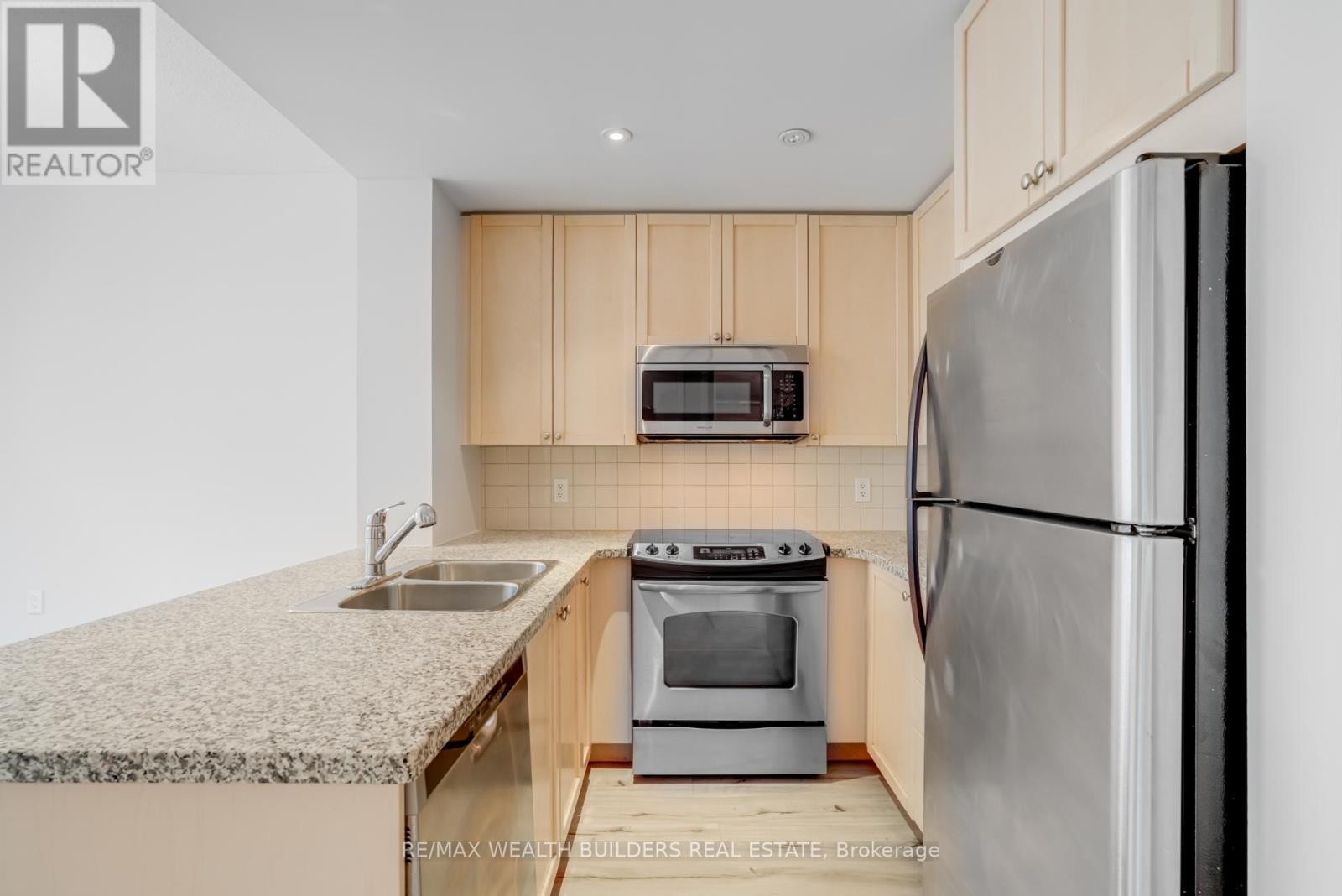 1912 - 85 Bloor Street E, Toronto, Ontario  M4W 3Y1 - Photo 14 - C13059350