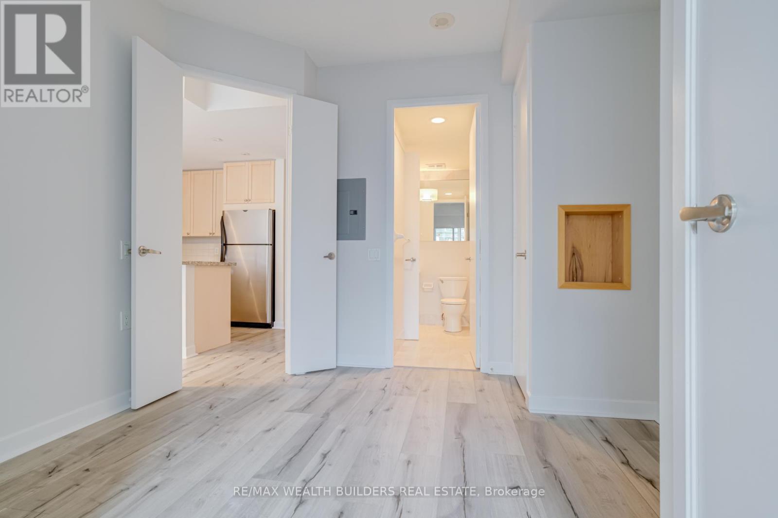 1912 - 85 Bloor Street E, Toronto, Ontario  M4W 3Y1 - Photo 19 - C13059350